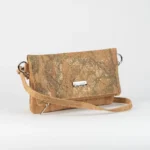Small foldable bag in cork with topstitching